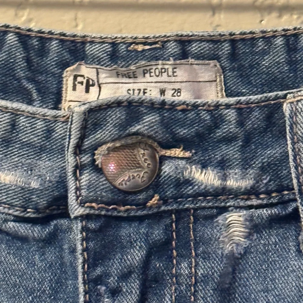 Free People Distressed Denim Cutoff Shorts - Size 28